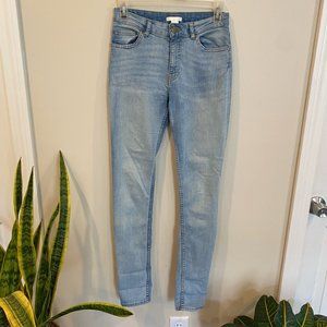 H&M Light Wash Skinny Jean